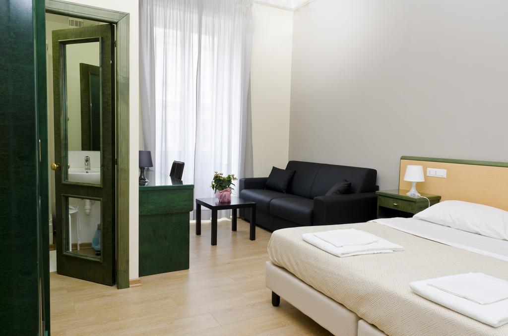 Suisse Hotel 2*